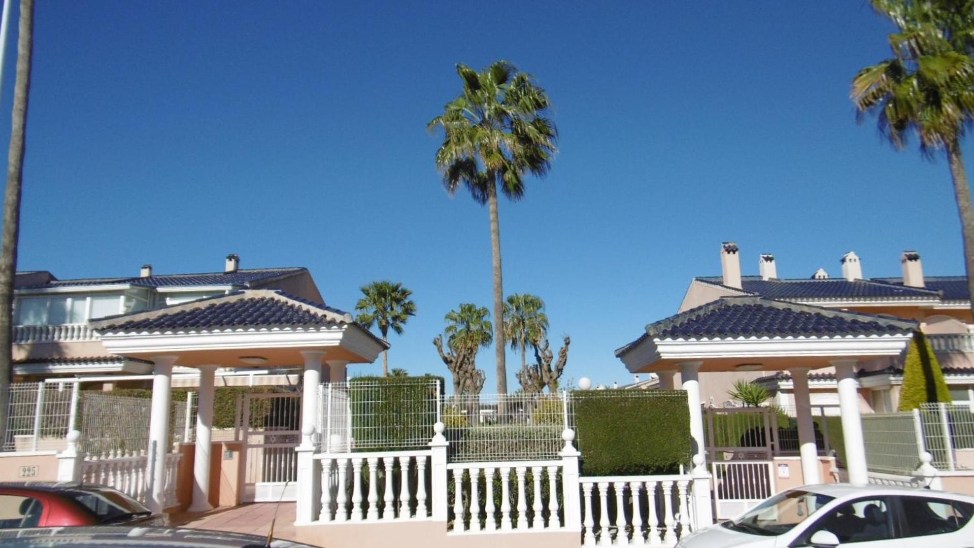 Gran Alicante Bungalow In Beach Resort Puerto Marino Buitenkant foto