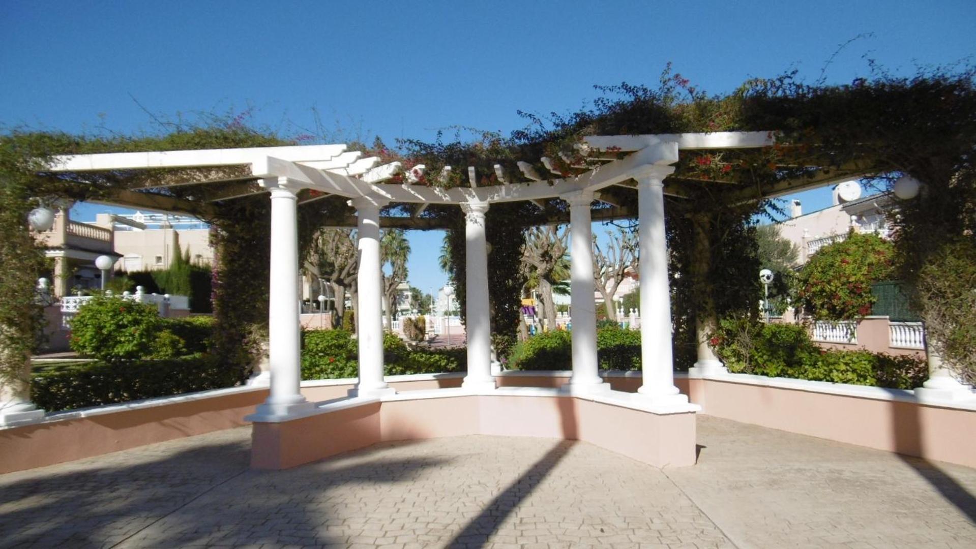 Gran Alicante Bungalow In Beach Resort Puerto Marino Buitenkant foto