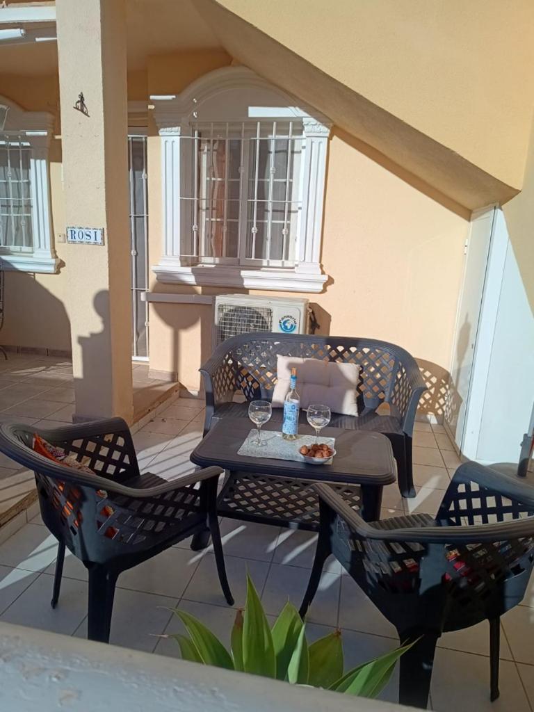 Gran Alicante Bungalow In Beach Resort Puerto Marino Buitenkant foto