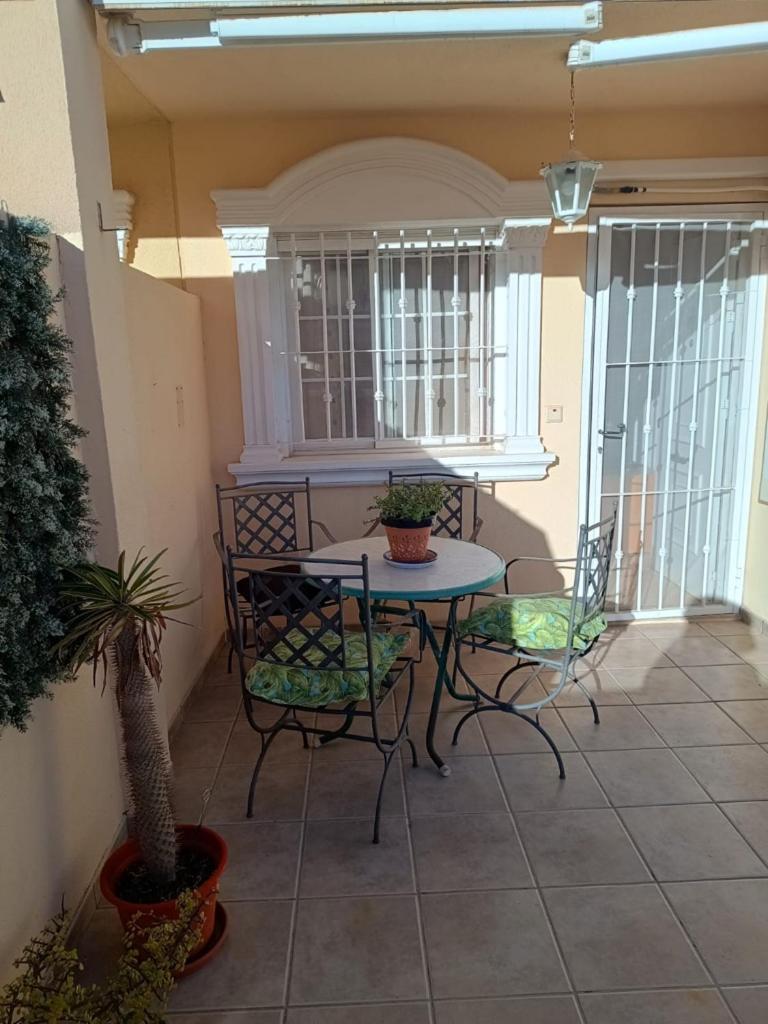 Gran Alicante Bungalow In Beach Resort Puerto Marino Buitenkant foto